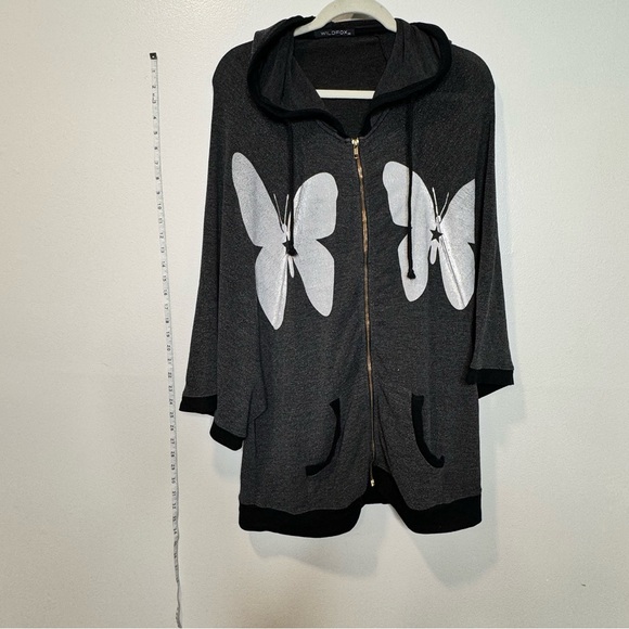 EUC Wildfox xs white magic long oversized hoodie poncho- belled sleeved black - Picture 9 of 12